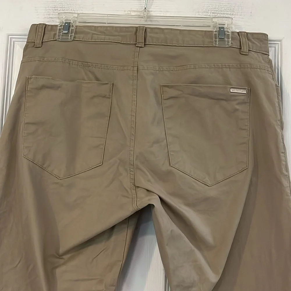 CALVIN KLEIN MENS COTTON SLIM FIT PANTS KHAKI TAN SIZE 32